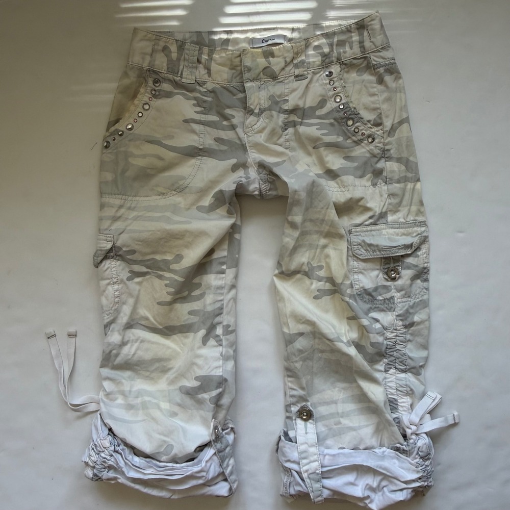 Express Camo Cargo Capri Pants Rhinestone Y2K Mcbling Utility Cotton Alt Boho